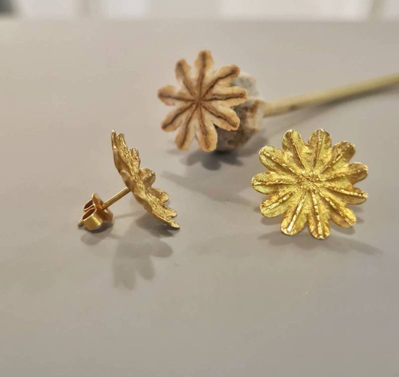 Mohnkapsel-Ohrstecker in 925Er Silber Mit 750Er Vergoldung Mohnkapsel-Ohrstecker in 925Er Silber Mit 750Er Vergoldung von ReizigNaturformen