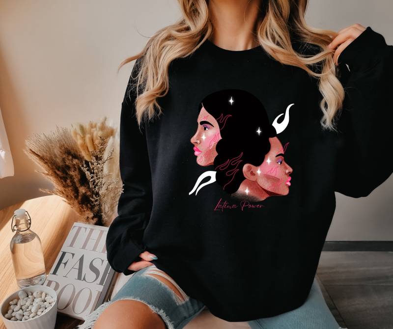 Latina Sweater | Sweatshirt Afro Art Power Latino von RelleFromTheBlog