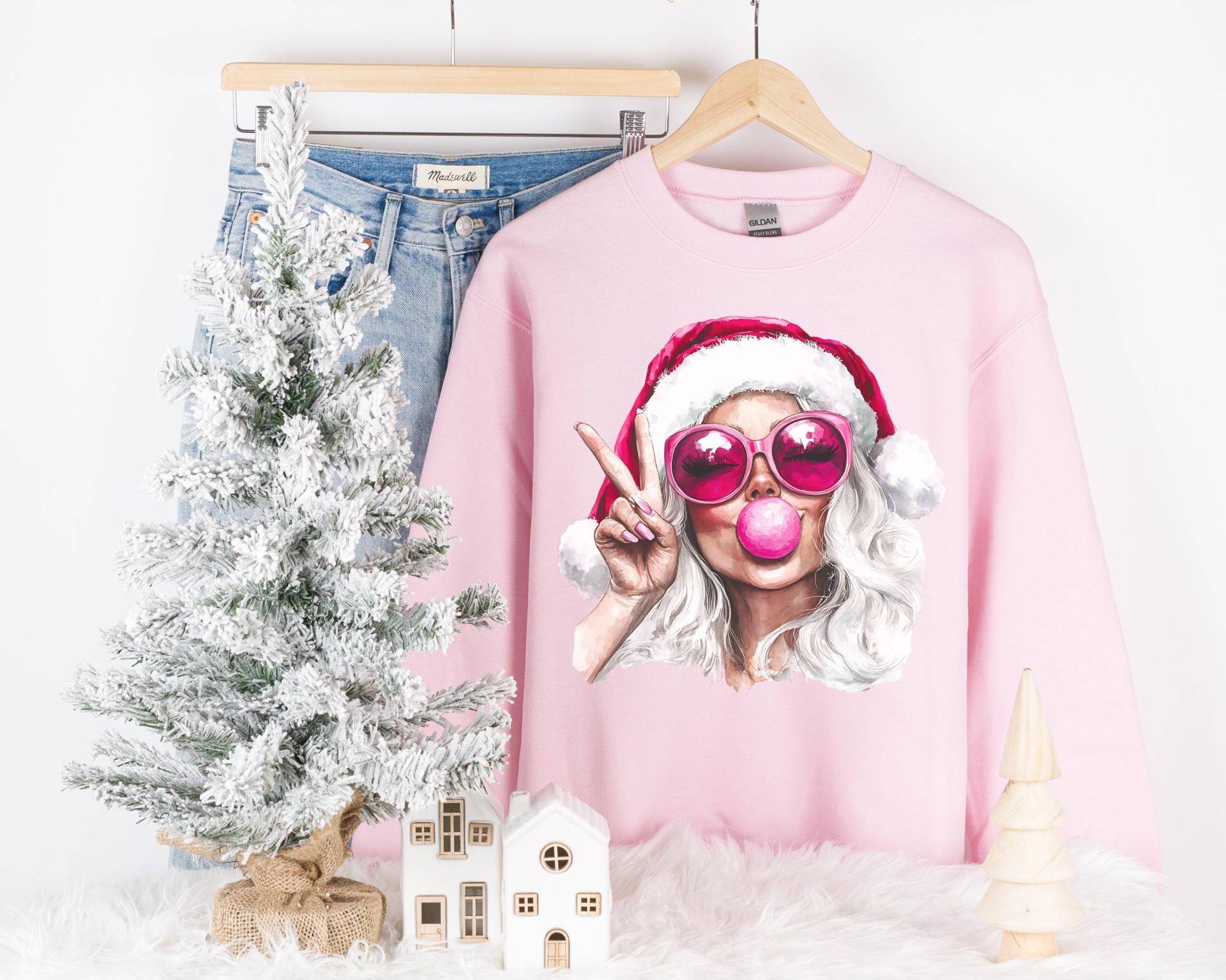 Pink Christmas Sweatshirt, Sweater, Shirt, Xmas, Gift, Christmas, Gifts von RelleFromTheBlog