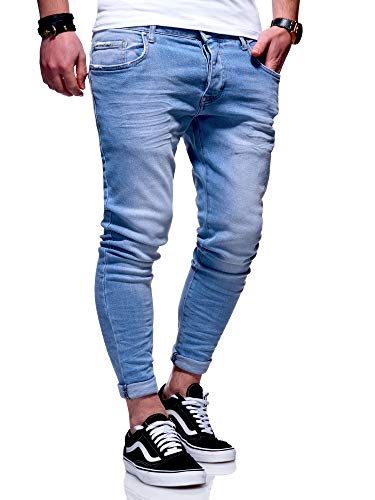 MT Styles Herren Slim Fit Jeans Hose JN-3830 [Hellblau, W33/L32] von Rello & Reese