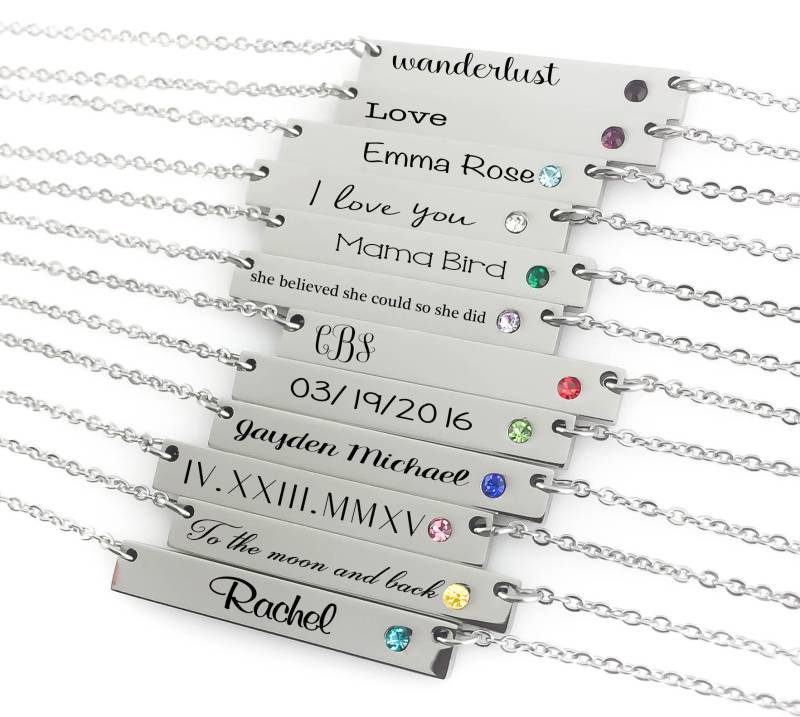 Barren Halskette - Edelstahl Horizontale Bar Halskette Personalisierbar Und Wählen Sie Ihre Schrift Silber, Gold Rosévergoldet Barren Halskette - Edelstahl Horizontale Bar Halskette Personalisierbar Und Wählen Sie Ihre Schrift Silber, Gold Rosévergoldet von RememberMeJewelryCo