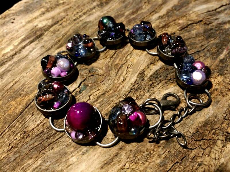 Grapevine Shadowbox Collage Armband Grapevine Shadowbox Collage Armband von RemembrancesofYours