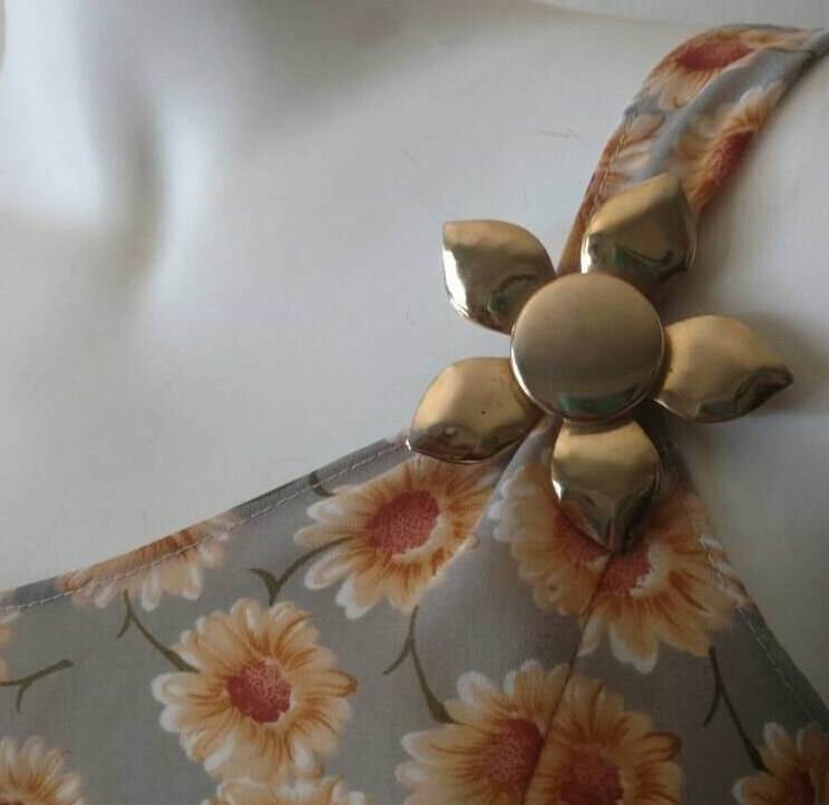 Flower Power Sonnenblume Metall Brosche Goldfarben Pin Modeschmuck | 2 5/8 "' Rund Mod Hippie Flower Power Sonnenblume Metall Brosche Goldfarben Pin Modeschmuck | 2 5/8 "' Rund Mod Hippie von ReminisceVintage