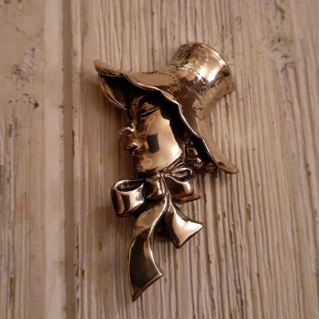 Vintage 1940Er Jahre Lang Signierte Sterling Silber Brosche/Anstecknadel Edwardian Style Figural Oxidierte Patina Vintage 1940Er Jahre Lang Signierte Sterling Silber Brosche/Anstecknadel Edwardian Style Figural Oxidierte Patina von ReminisceVintage