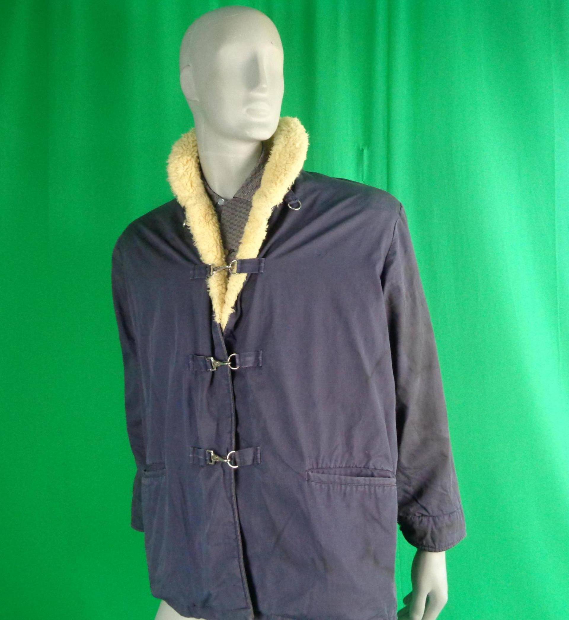 Vintage 1940Er-50Er Jahre Marine Blaue Gebrauchsjacke Pelzkragen, Ankerhaken Mid Century Mantel-Oberbekleidung von ReminiscingVintage