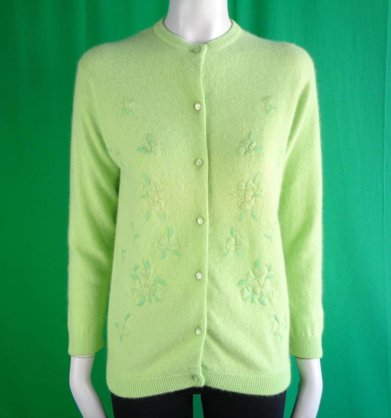 Vintage Angora Kaschmir Wolle Strickjacke 1950Er-60Er Jahre Grün Strickjacke Button Top, Mittleres Geschenk von ReminiscingVintage