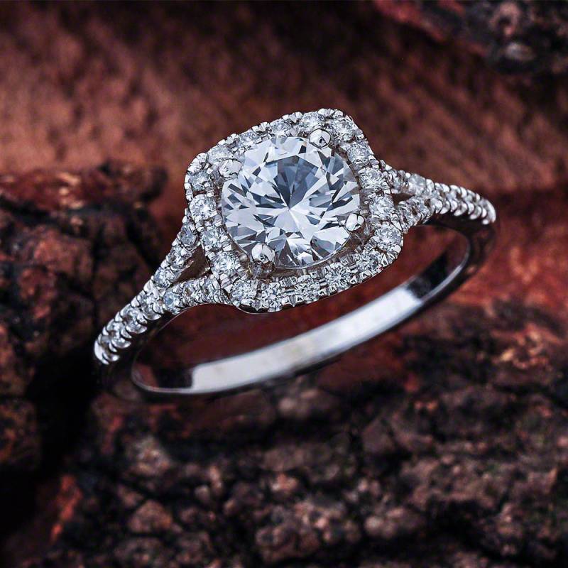 Verlobungsring Mit Rundschliff Lab Grown in 14K Weißgold von RenBijoux