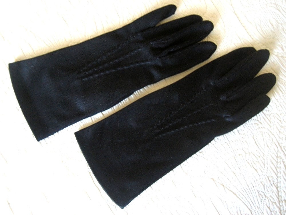 Handschuhe Vintage Dress Up Kostüm Authentisch Paar Baumwolle Stretch Schwarz & 3 Zöpfe Handschuhe Vintage Dress Up Kostüm Authentisch Paar Baumwolle Stretch Schwarz & 3 Zöpfe von RenaissanceProfessor