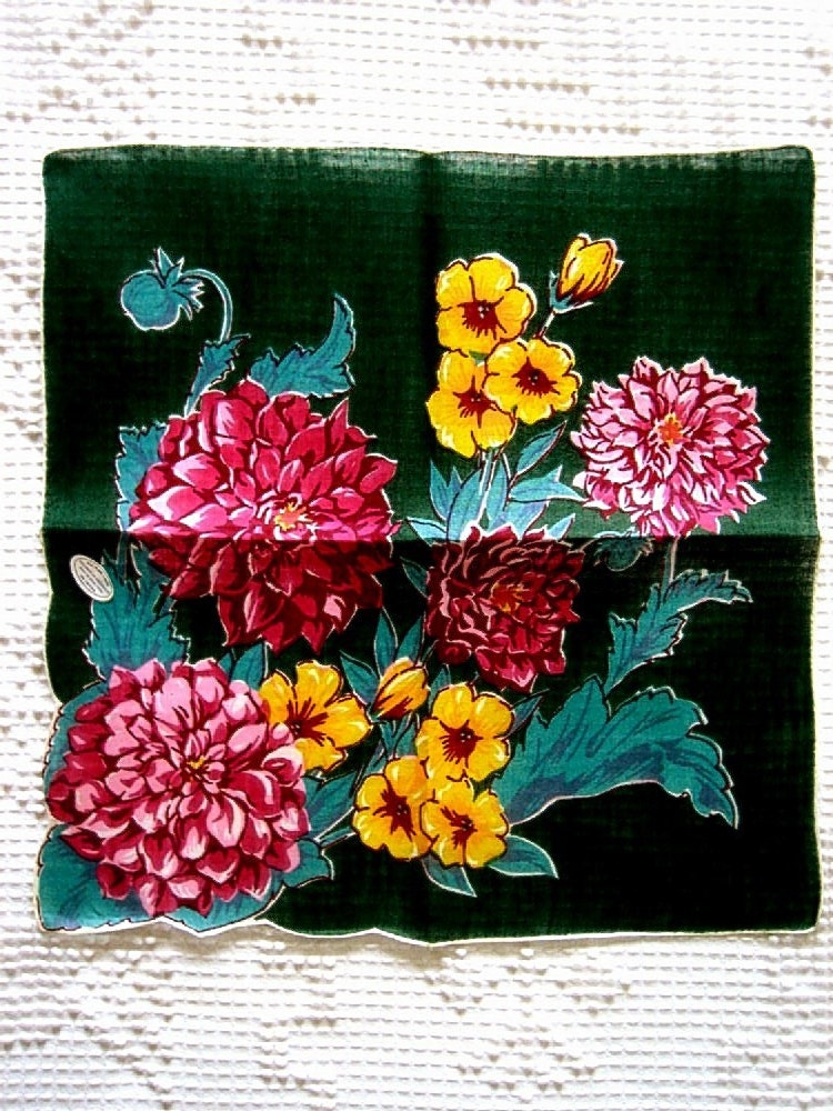 Taschentuch Vintage Blumen Print Knallbunt Ausgezeichnete Qualität Mit Label Neu Taschentuch Vintage Blumen Print Knallbunt Ausgezeichnete Qualität Mit Label Neu von RenaissanceProfessor
