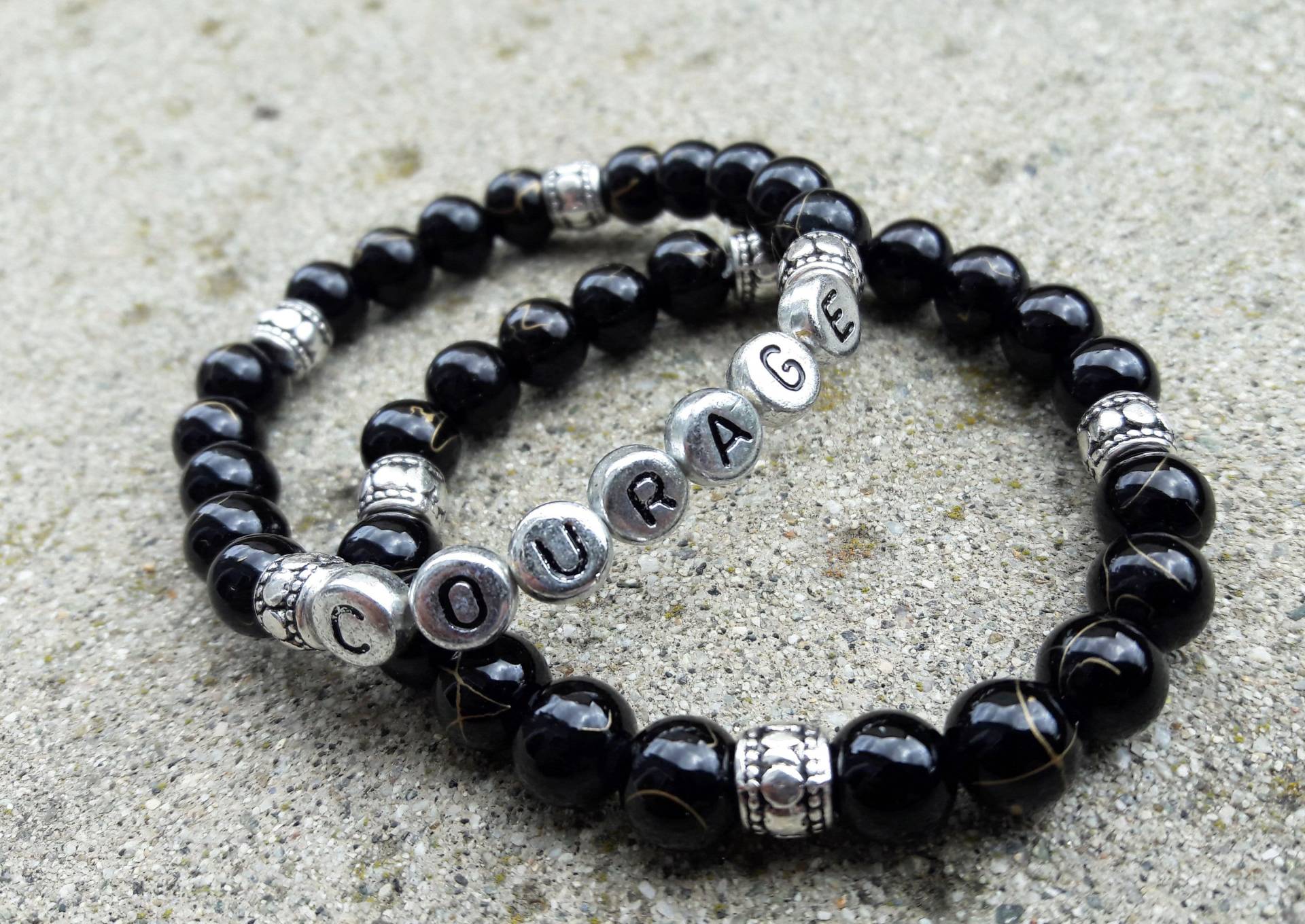 Courage-Schwarzes Armband Set Courage-Schwarzes Armband Set von RenasWorld