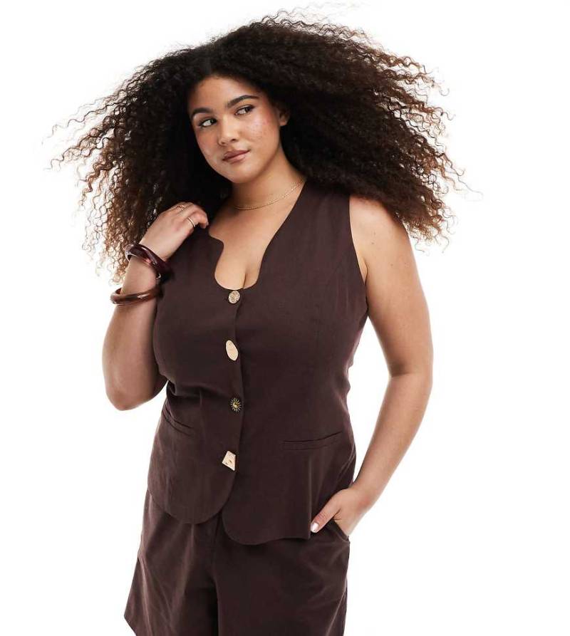 Renée Studio Plus - Exklusiv - Elegante Leinenmix-Shorts in Schokobraun, Kombiteil von Renee Studio