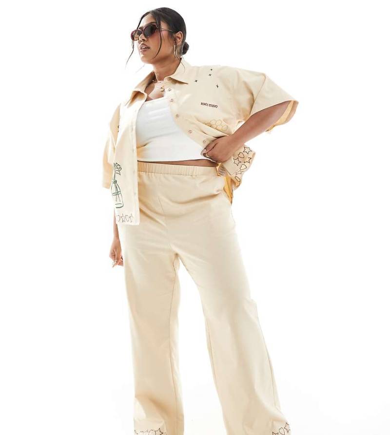 Renée Studio Plus - Exklusiv - Leinenmix-Hose in Beige mit weitem Bein und bestickter Borte, Kombiteil-Neutral von Renee Studio