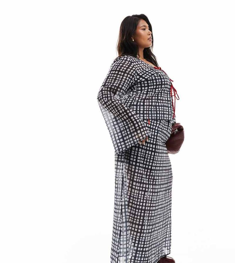 Renee Studio Plus x Holly Wynne - Exklusiver Maxirock mit grauem Karomuster, Kombiteil von Renee Studio