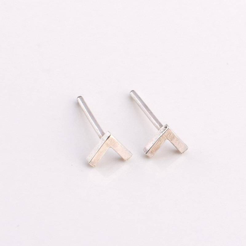 Chevron-Ohrstecker - Ohrstecker Aus Sterlingsilber Mix & Match Mit Ohrsteckern Renegadesilver Oxidiert Kleine Ohrringe Geometrisch Chevron-Ohrstecker - Ohrstecker Aus Sterlingsilber Mix & Match Mit Ohrsteckern Renegadesilver Oxidiert Kleine Ohrringe Geometrisch von RenegadeSilver