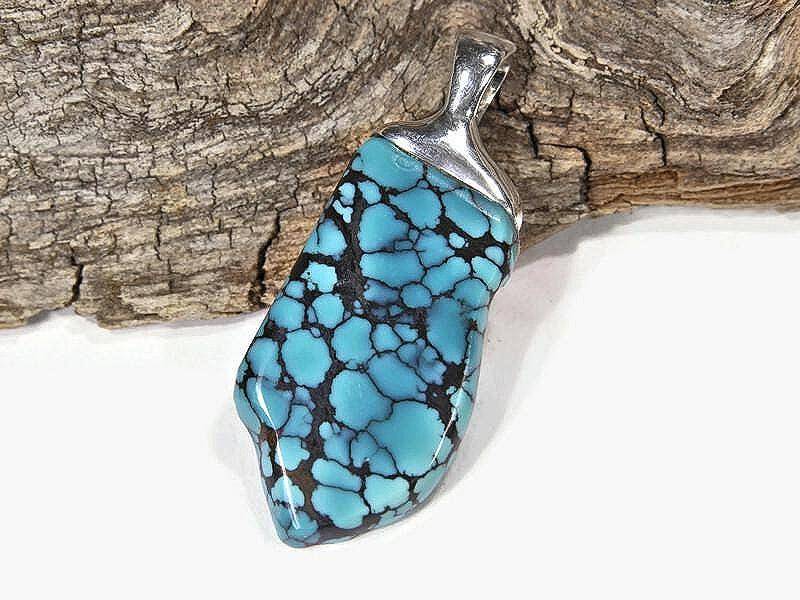 Spinnennetz Türkis Anhänger 925 Sterling Silber Türkisschmuck Goldschmiede Heilstein Grün Türkis Blau Kettenanhänger Spiderweb Kingsman von ReniJaniDesign