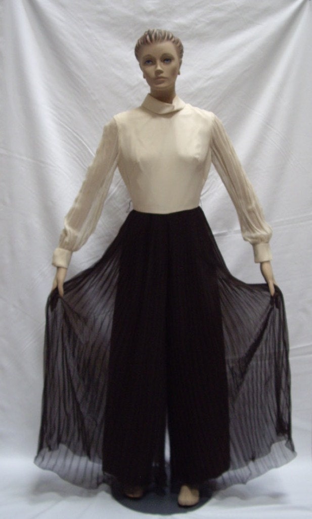 Jumpsuit Sandine Originals Braun Plissee Chiffon von ReoccuringDreams