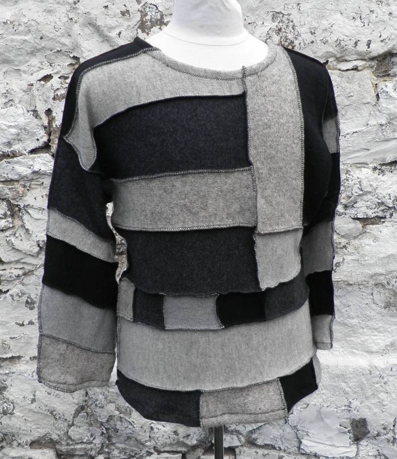 Handgemachte Einfarbige Wolle Patchwork Pullover in Schwarz Grau Oatmeal Größe L Boho Art Eco von Repsychological