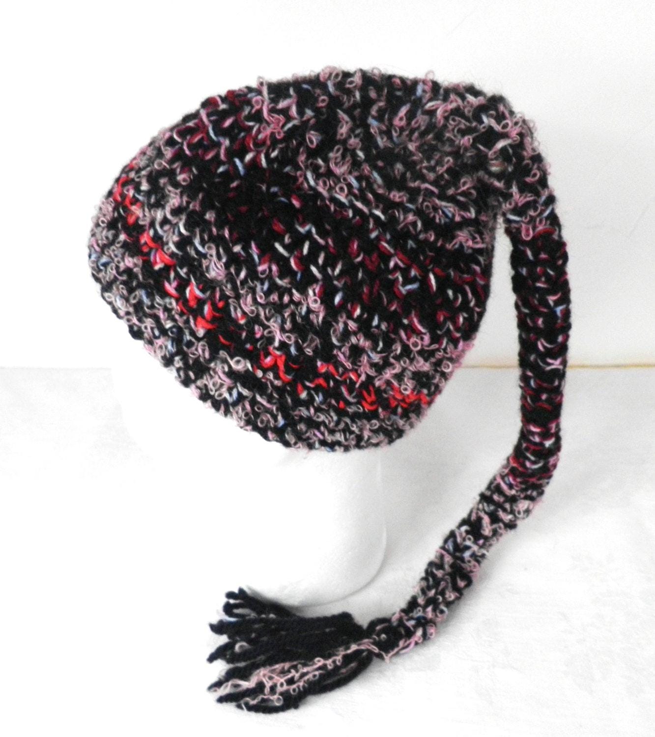 Schwarzer, Roter Und Pinker Pixie Elfen Hut Gehäkelt von Repsychological