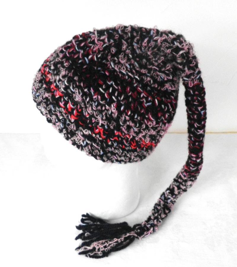 Schwarzer, Roter Und Pinker Pixie Elfen Hut Gehäkelt von Repsychological
