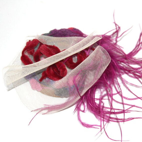 Kleiner Hut Fascinator Farbe Magenta von RepublicofPigtails