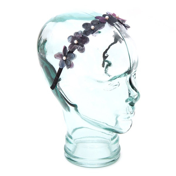 Nachtgraues Blumen Stirnband von RepublicofPigtails