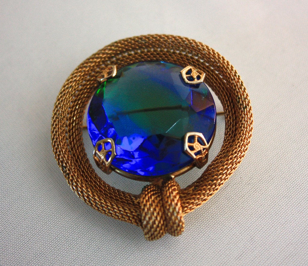 Charles Horner Glas Brosche von ResaleUpscaleByBuks