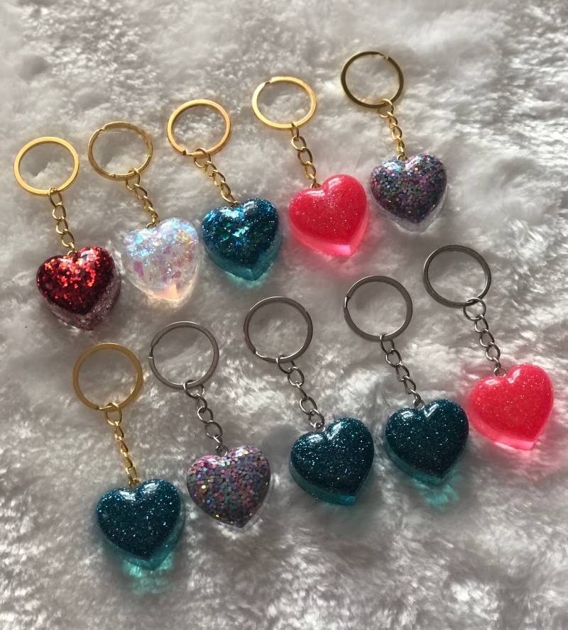 Valentinstag Herz-Schlüsselanhänger von ResinartPia