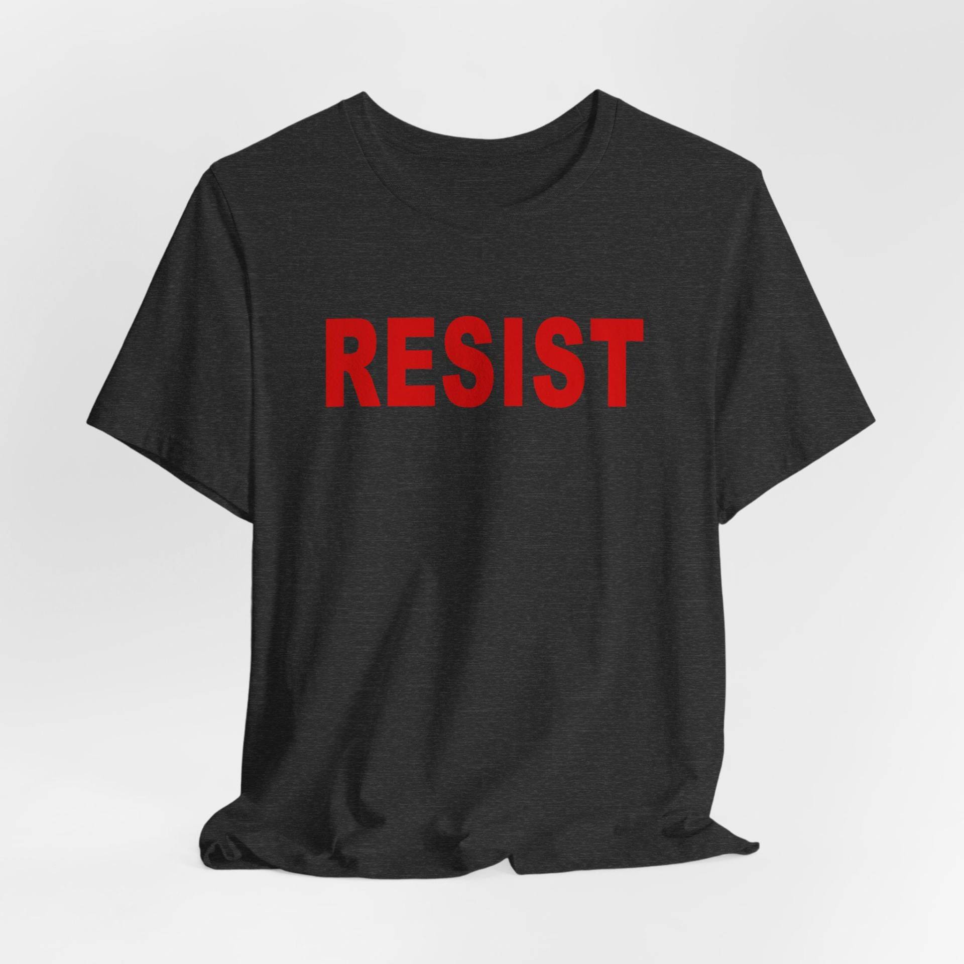 Wiederstands-T-Shirt. Wider in Rotem Schriftzug T-Shirt. Unisex Jersey Kurzarm Demonstrations-Shirt Wiederstands-T-Shirt. Wider in Rotem Schriftzug T-Shirt. Unisex Jersey Kurzarm Demonstrations-Shirt von ResistanceButtons