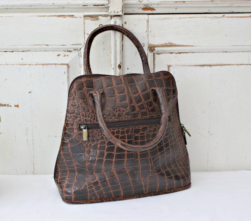 80Er Jahre Leder Braun Top Griff Tasche, Vintage Moc Krokodil Handtasche 80Er Jahre Leder Braun Top Griff Tasche, Vintage Moc Krokodil Handtasche von Restored2bloved