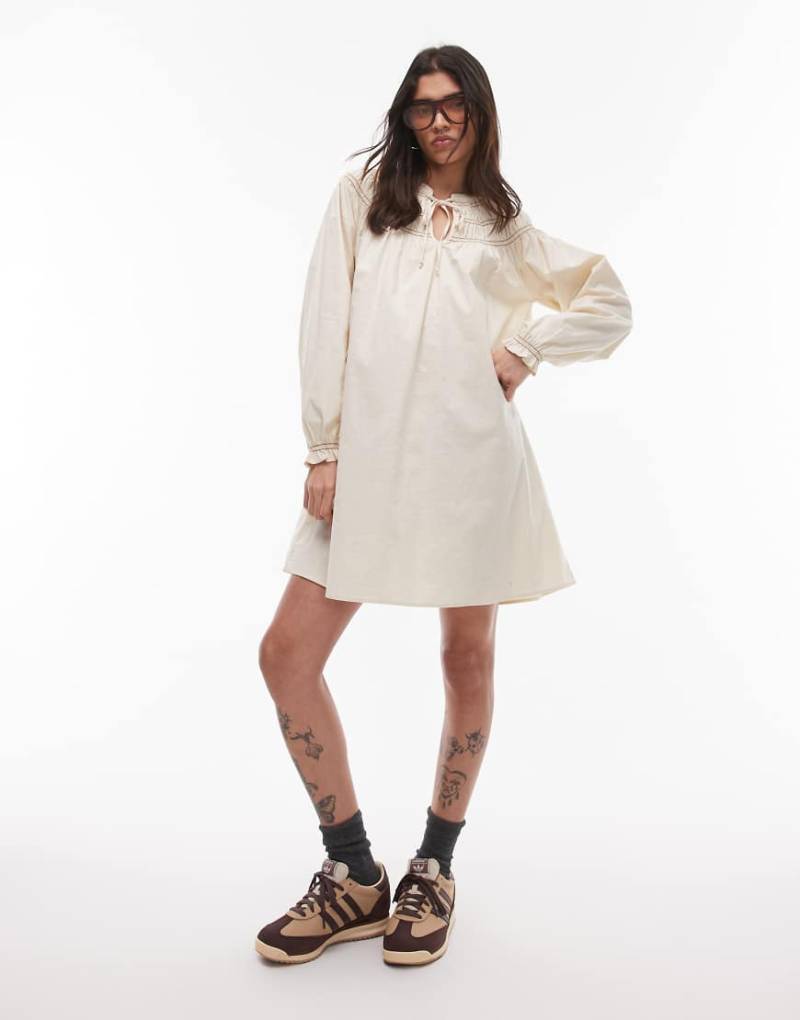Resume - Hängerkleid in Cremeweiß mit Boho-Design von Résumé