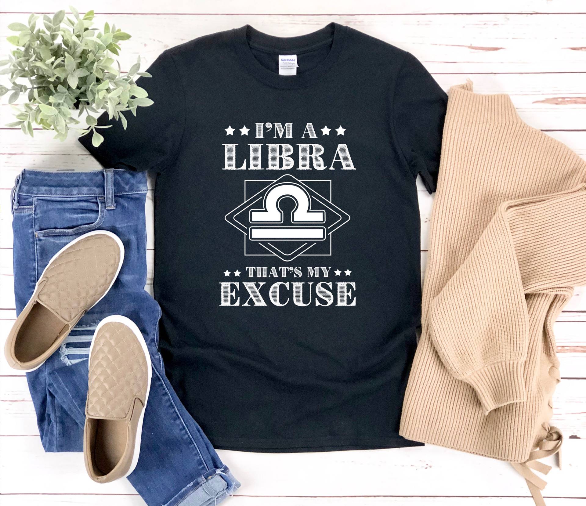 Lustiges Waage Shirt, Geschenke Geburtstag, Zeichen Sternzeichen Shirt Waage, Symbol, Horoskop, Im A Libra Thats My Excuse Lustiges Waage Shirt, Geschenke Geburtstag, Zeichen Sternzeichen Shirt Waage, Symbol, Horoskop, Im A Libra Thats My Excuse von Retailorie