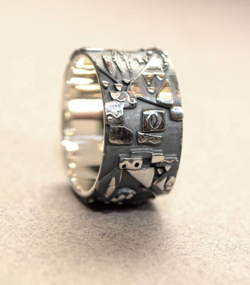 Herren Boho Strukturierter Silber Abstrakte Kunst Ring von RethinkGold