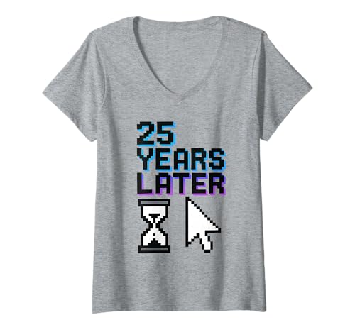 Damen 25 Years Later Jubiläum Retro Computer Geek 90er Jahre Gruppe T-Shirt mit V-Ausschnitt Damen 25 Years Later Jubiläum Retro Computer Geek 90er Jahre Gruppe T-Shirt mit V-Ausschnitt von Retro Nostalgia.exe