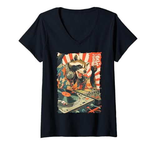 Damen DJ Waschbär Kimono Plattenspieler – Kanji Japanische Musik T-Shirt mit V-Ausschnitt Damen DJ Waschbär Kimono Plattenspieler – Kanji Japanische Musik T-Shirt mit V-Ausschnitt von Retro-Vibes Party Tier Geschenk Mit Tokio Stil