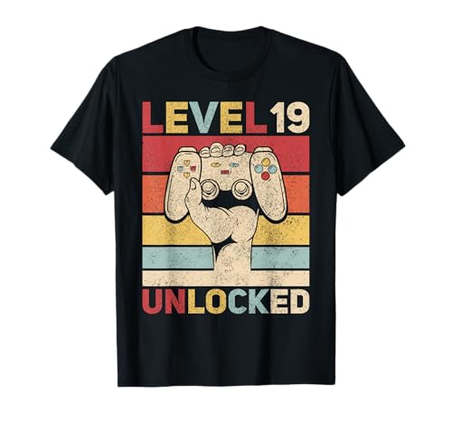 Level 19 Unlocked 19 Year Old Boy Birthday Outfit 19th Birthday T-Shirt von Retro Video Game Birthday Party Outfits