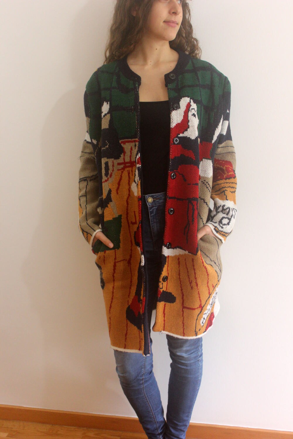 Mehrfarbige Strickjacke Mit Rundhalsausschnitt Und Knopfverschluss von RetroBaloon