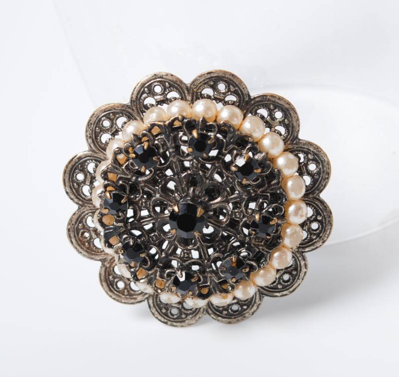 Vintage Filigrane Messing Brosche Mit Glas Strass Brosche, 1960-1980 von RetroBode