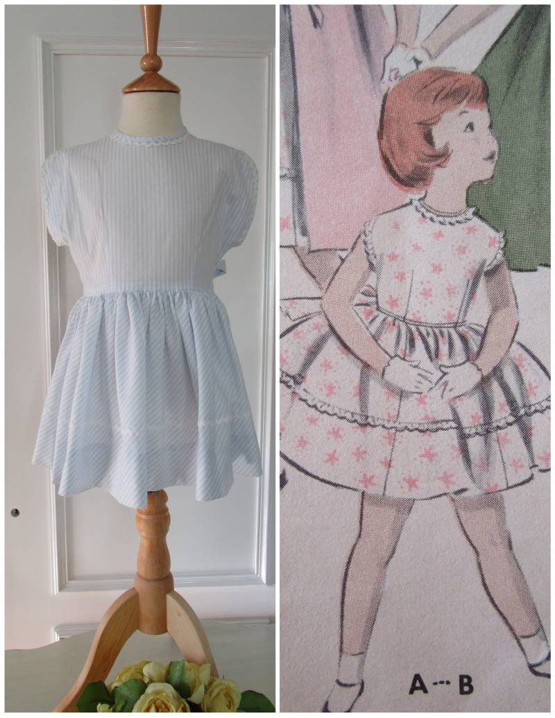 Mädchenkleid Weiß Mit Blauen Streifen 4 Jahre Vintage Jahr 1950/Dress Girl White Has Blau Stripes Years 1950 von RetroChoupinette