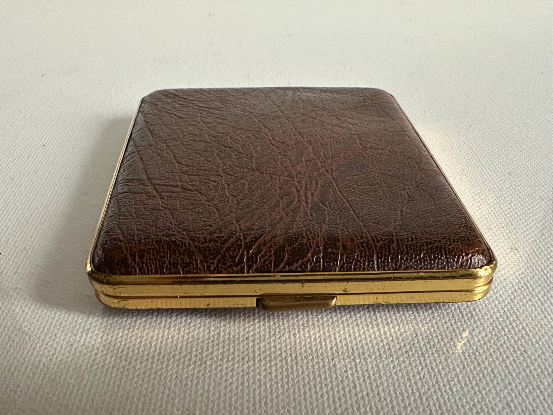 Vintage Braunes Leder-Zigaretten Etui, Hergestellt in West Germany von RetroCommode