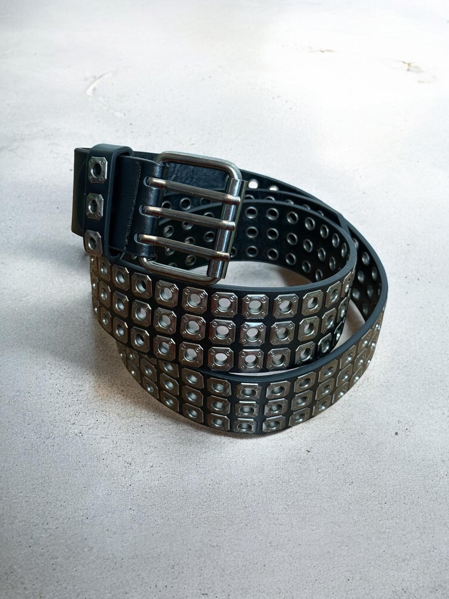 studded Belt | Nietengürtel studded Belt | Nietengürtel von RetroCovet