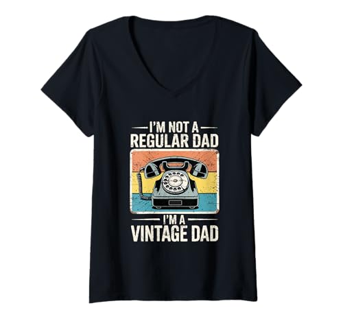 Damen I'm Not A Regular Dad I'm A Vintage Dad Telefon Retro Farben T-Shirt mit V-Ausschnitt Damen I'm Not A Regular Dad I'm A Vintage Dad Telefon Retro Farben T-Shirt mit V-Ausschnitt von RetroDad