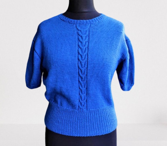 Blauer Handgestrickter Pullover Kurze Ärmel Vintage 60Er Jahre Stil Top Bluse Geschenk Für Sie Gr. M L von RetroFashionistaShop