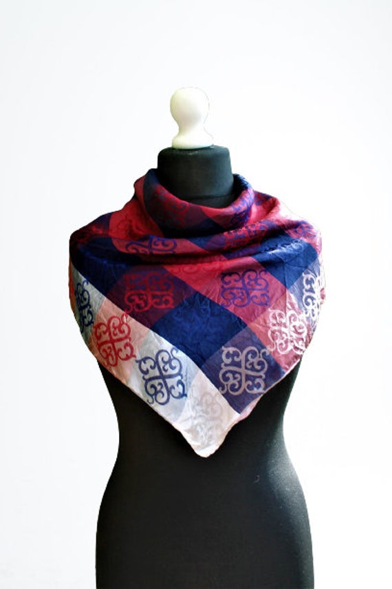 Halstuch Vintage Blau Grau Rot Kariert Verziert Accessoire Geschenk Für Sie von RetroFashionistaShop