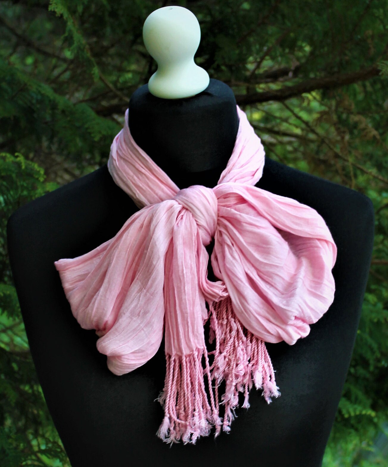 Rosa Schal Vintage Fransen Frauen Sommer Viskose Geschenk Für Sie von RetroFashionistaShop