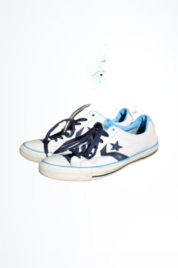 Vintage Converse All Star Schuhe 70' Sneakers Erwachsene Weiß Blau Retro Leder Unisex von RetroFashionistaShop