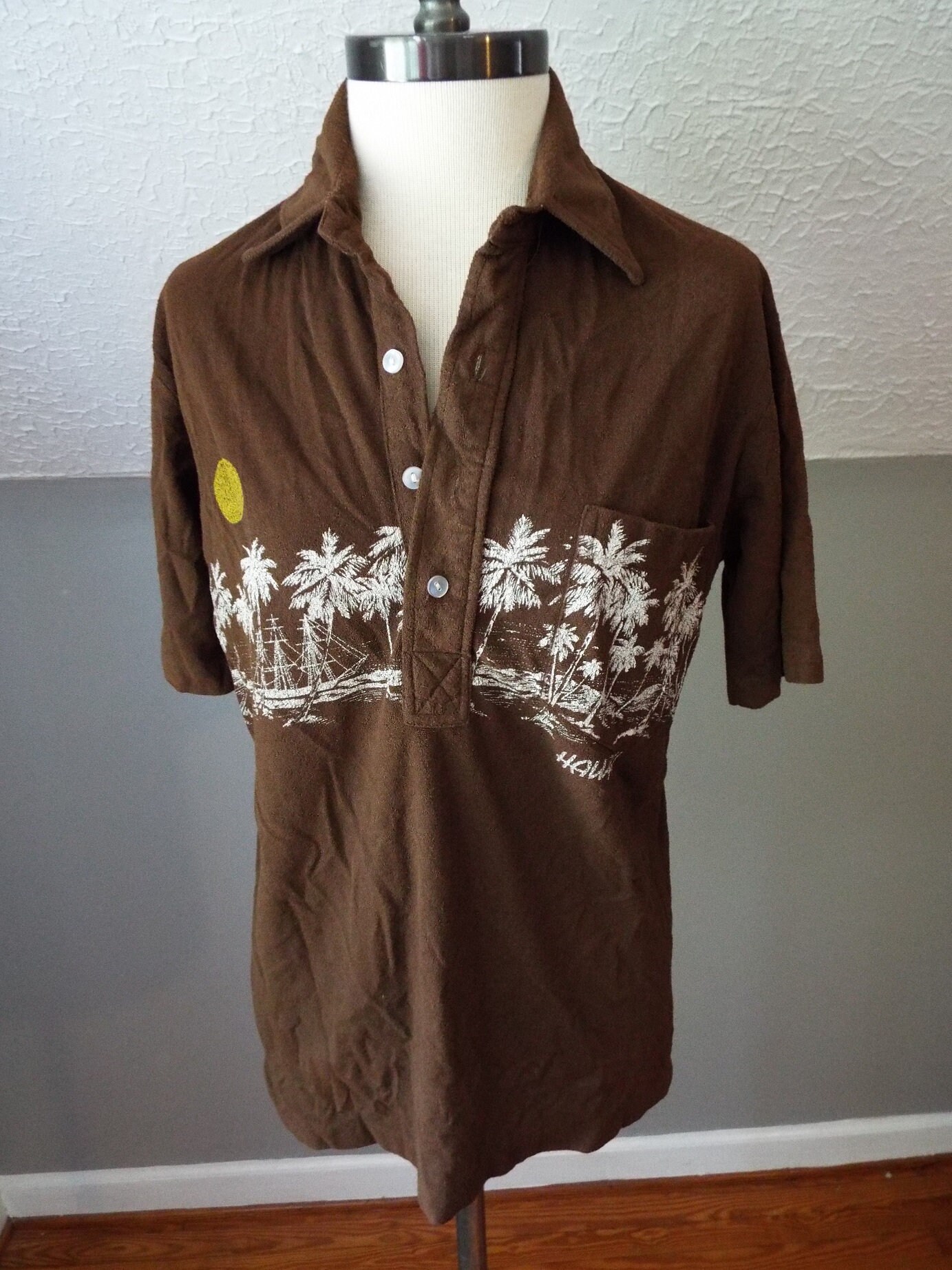 Kurzarm Vintage Polo-Shirt Von Nui Nalo von RetroGetgoVintage
