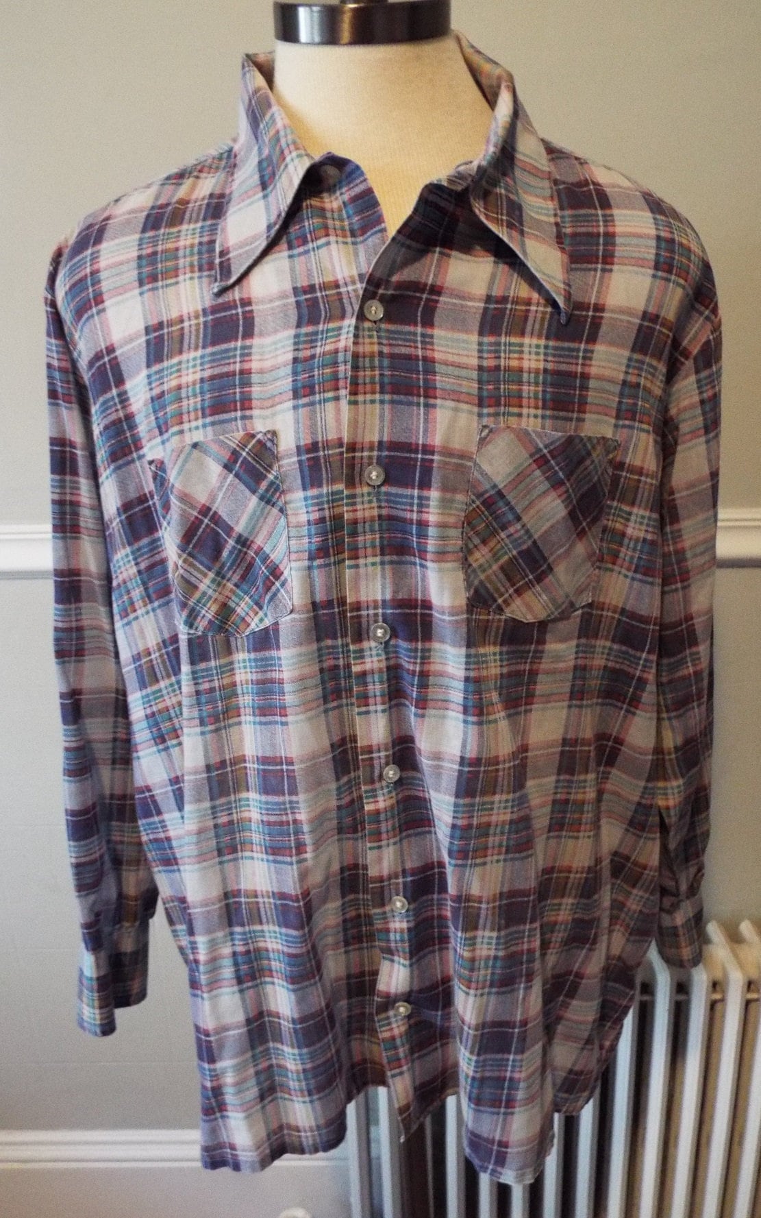 Vintage Langarm Button-Down-Kariertes Hemd Von Alleson von RetroGetgoVintage