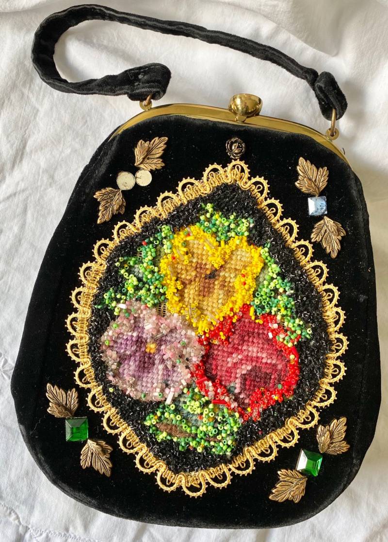 Schöne Handgefertigte Handtasche Aus Veldore Of Houston Schöne Handgefertigte Handtasche Aus Veldore Of Houston von RetroLovern