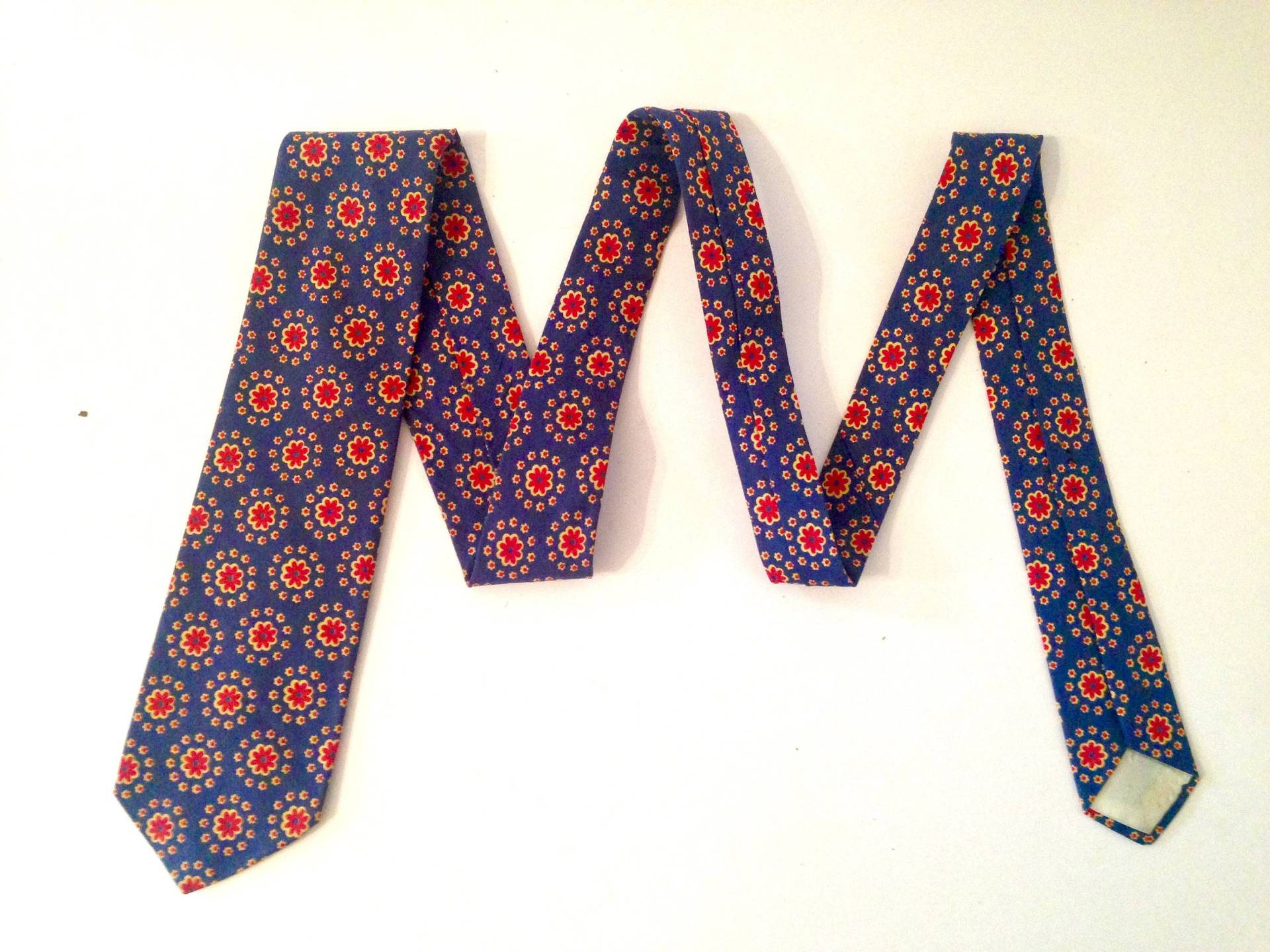 Retro Blumen-Krawatte Retro Blumen-Krawatte von RetroMetropolitan