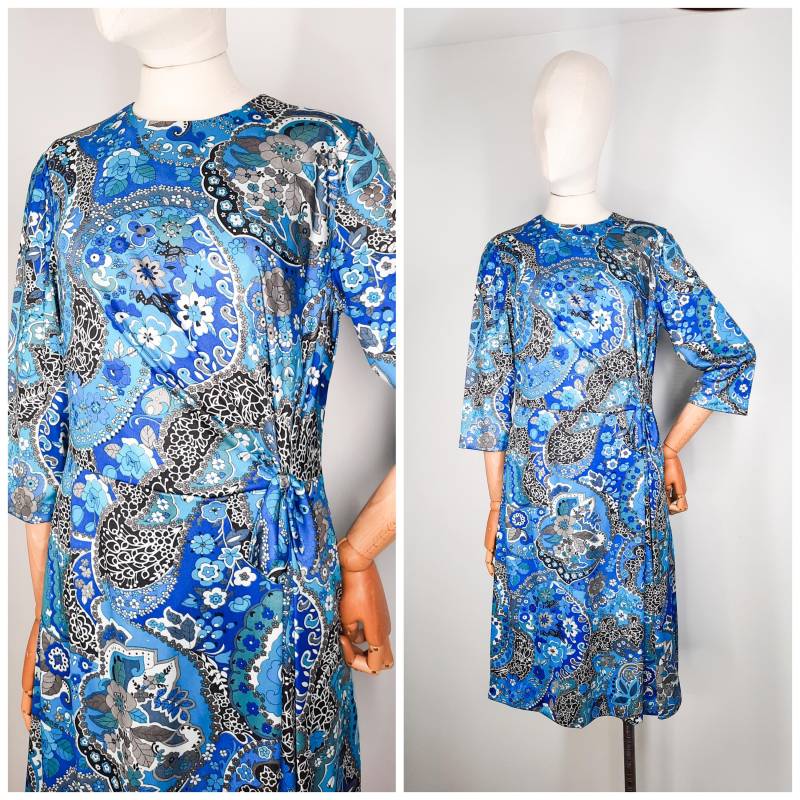 Vintage 60's Paisley Print 3/4 Ärmel Kleid Blau Gr Sz 1960S Vintage 60's Paisley Print 3/4 Ärmel Kleid Blau Gr Sz 1960S von RetroRouteVintage